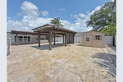 660 S Biscayne River Dr, Miami, FL 33169 - Photo 43