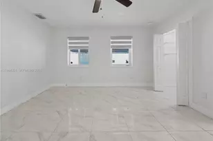 660 S Biscayne River Dr, Miami, FL 33169 - Photo 17