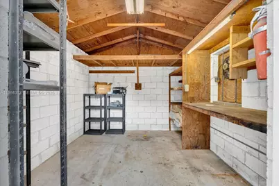 10330 SW 51st St, Miami, FL 33165 - Photo 29