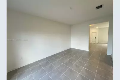 2377 NW 122nd Ter #2377, Miami, FL 33167 - Photo 9