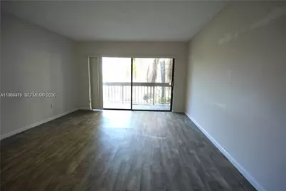 5201 Orduna Dr #12, Coral Gables, FL 33146 - Photo 11