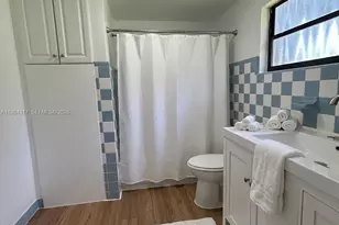 8866 SW 126th St, Miami, FL 33176 - Photo 7