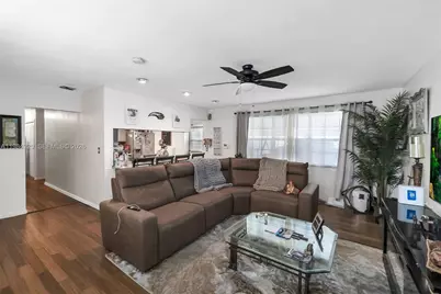 1224 NW 18th St, Fort Lauderdale, FL 33311 - Photo 5