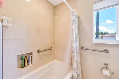 1800 Miami Springs Ave, Miami Springs, FL 33166 - Photo 33