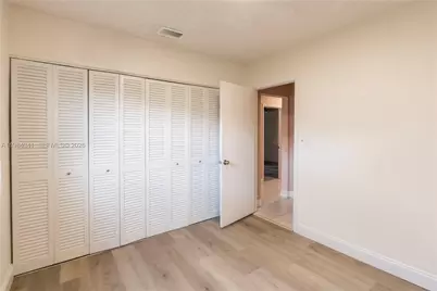 2791 Village Green Dr, Miami, FL 33175 - Photo 35