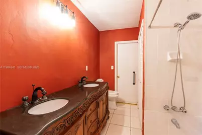 2791 Village Green Dr, Miami, FL 33175 - Photo 31