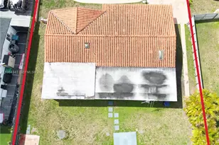 2791 Village Green Dr, Miami, FL 33175 - Photo 5