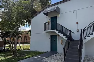 7210 NW 179th St, Hialeah, FL 33015 - Photo 3