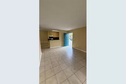7210 NW 179th St #105, Hialeah, FL 33015 - Photo 5