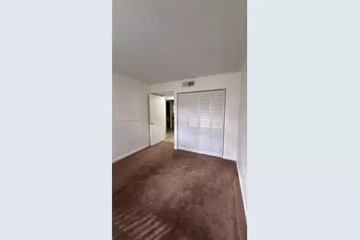 7210 NW 179th St #105, Hialeah, FL 33015 - Photo 17