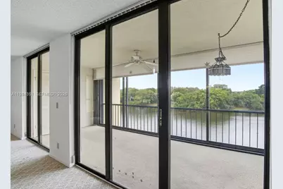 5188 Woodland Lakes Dr #337, Palm Beach Gardens, FL 33418 - Photo 3