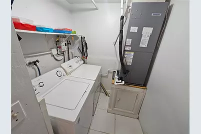 8429 Forest Hills Dr #305, Coral Springs, FL 33065 - Photo 9