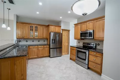 17809 NW 16th St #17809, Pembroke Pines, FL 33029 - Photo 11