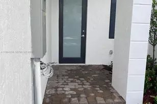 13637 SW 157th Pl, Miami, FL 33196 - Photo 7