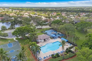 627 Willow Bend Rd, Weston, FL 33327 - Photo 37