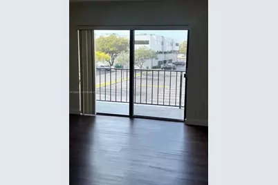 10431 N Kendall Dr #D314, Miami, FL 33176 - Photo 11