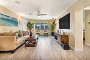 222 SW 7th St, Dania Beach, FL 33004 - Photo 15