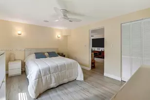 222 SW 7th St, Dania Beach, FL 33004 - Photo 23