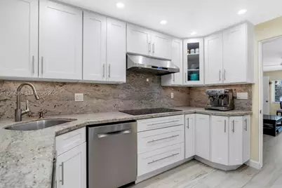 222 SW 7th St, Dania Beach, FL 33004 - Photo 5