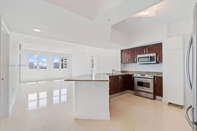 20000 E Country Club Dr #1109, Aventura, FL 33180 - Photo 5