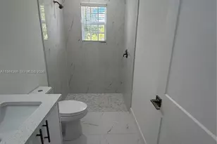 721 Ivan Ave S, Lehigh Acres, FL 33973 - Photo 17