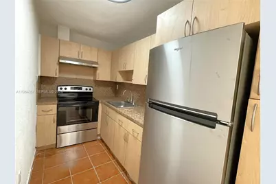 4721 NW 7th St #104-12, Miami, FL 33126 - Photo 3