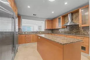 5959 Collins Ave, Miami Beach, FL 33140 - Photo 17