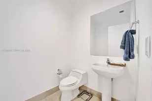 18101 Collins Ave, Sunny Isles Beach, FL 33160 - Photo 3