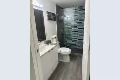 801 15th St #202, Miami Beach, FL 33139 - Photo 7