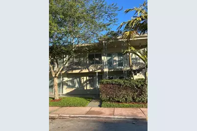 801 15th St #202, Miami Beach, FL 33139 - Photo 1