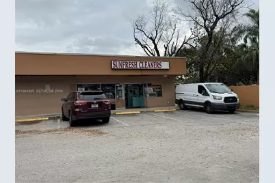 1890 N Pine Island Rd, Plantation, FL 33322 - Photo 1