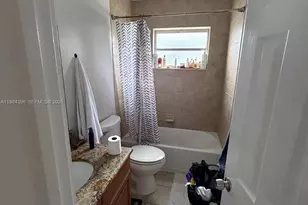 230 NE 9th Ave, Deerfield Beach, FL 33441 - Photo 17