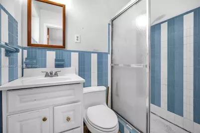 410 SW 71st Ave, Pembroke Pines, FL 33023 - Photo 29