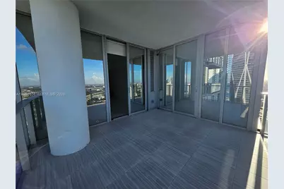 851 NE 1st Ave #4000, Miami, FL 33132 - Photo 21