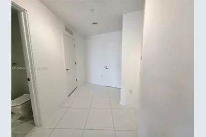 851 NE 1st Ave #4000, Miami, FL 33132 - Photo 37