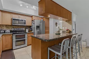 16424 NE 26th Ave, North Miami Beach, FL 33160 - Photo 9