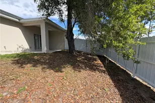 4719 28th St SW, Lehigh Acres, FL 33973 - Photo 7