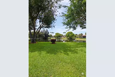 15500 Lakes Of Delray Blvd #207, Delray Beach, FL 33484 - Photo 21