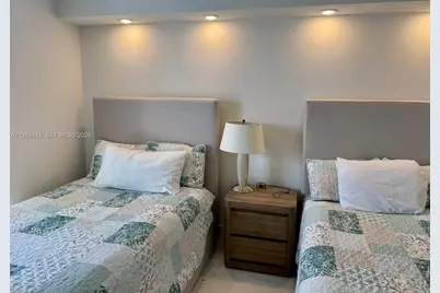 1000 Island Blvd #1410, Aventura, FL 33160 - Photo 19