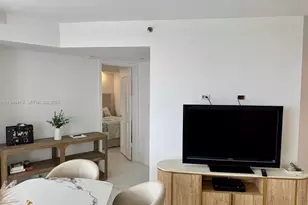 1000 Island Blvd, Aventura, FL 33160 - Photo 5