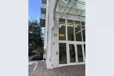 31 SE 5th St #3916, Miami, FL 33131 - Photo 5