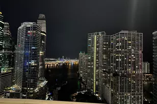 31 SE 5th St, Miami, FL 33131 - Photo 49