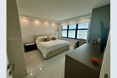 9801 Collins Ave #20E, Bal Harbour, FL 33154 - Photo 15