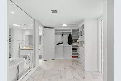 700 NE 26th Ter #4203, Miami, FL 33137 - Photo 35