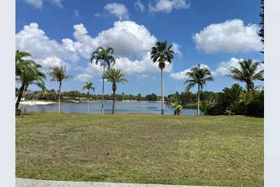 11807 SW 112th Ave, Miami, FL 33176 - Photo 3