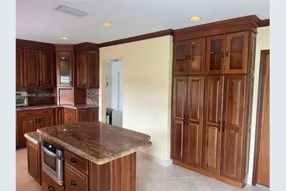 11807 SW 112th Ave, Miami, FL 33176 - Photo 11