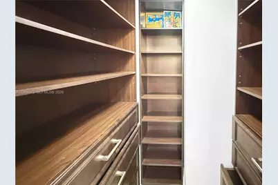 3301 N Country Club Dr #804, Aventura, FL 33180 - Photo 17