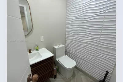 270 S University Dr #284, 294, 310, 324, Plantation, FL 33324 - Photo 13