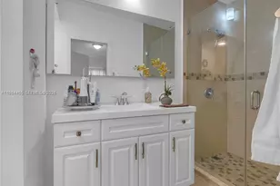 213 W 20th St, Hialeah, FL 33010 - Photo 13