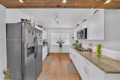 213 W 20th St, Hialeah, FL 33010 - Photo 7